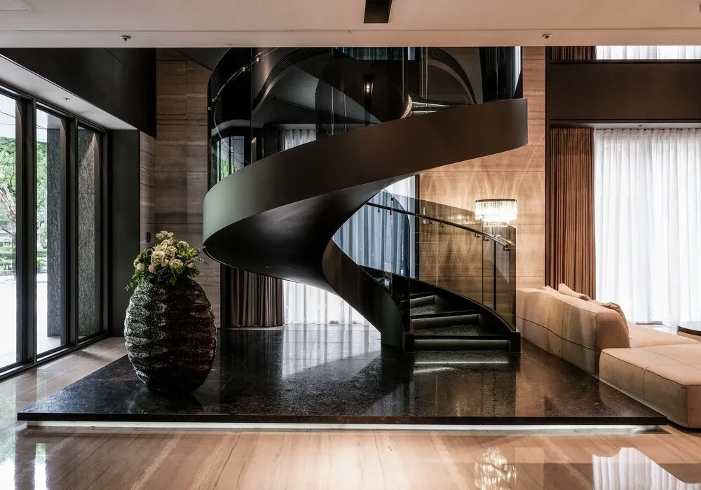 HOTEL COZZI和逸飯店│官網最優惠│線上快速訂房