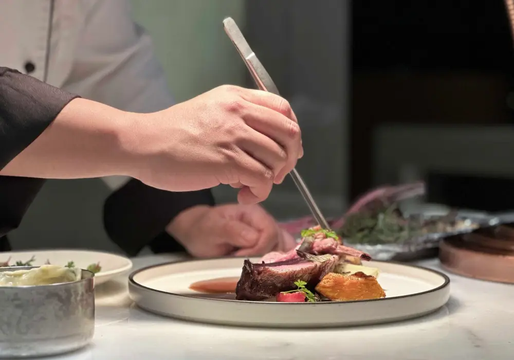 HOTEL COZZI和逸飯店│官網最優惠│線上快速訂房